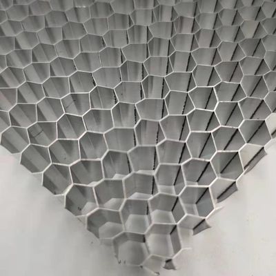 » Высокопрочное алюминиевого ядра сота промышленное 48x96 превосходное