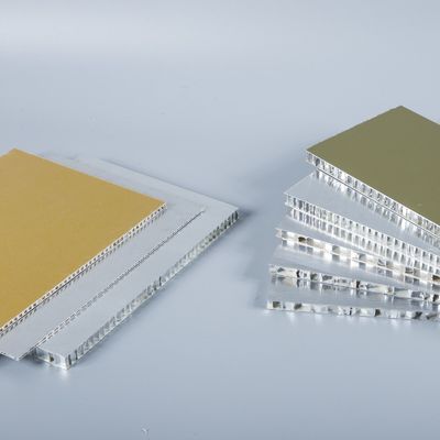 Строительство PE и PVDF покрытия 1 2 Алюминиевые панели для медоносной каши